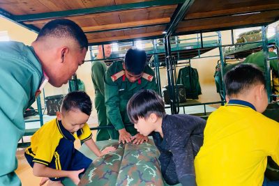 HOẠT ĐỘNG THAM QUAN TRẢI NGHIỆM – CHÁU YÊU CHÚ BỘ ĐỘI